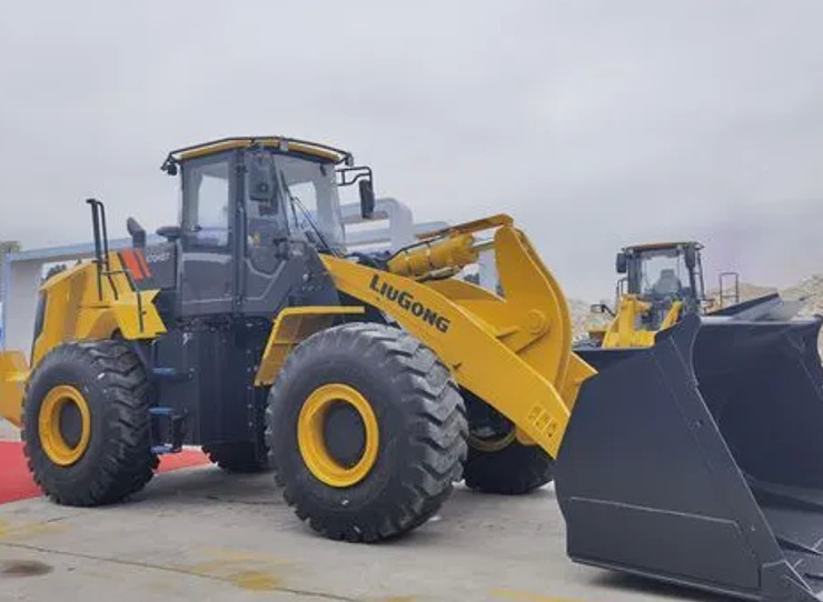 50裝載機(jī)更換剎車(chē)片需要拆卸輪胎嗎？